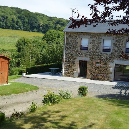 Cosy Chalet With Private Garden In Normandy Isigny-le-Buat Exteriér fotografie