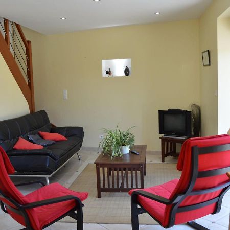Cosy Chalet With Private Garden In Normandy Isigny-le-Buat Exteriér fotografie