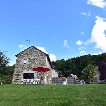 Cosy Chalet With Private Garden In Normandy Isigny-le-Buat Exteriér fotografie